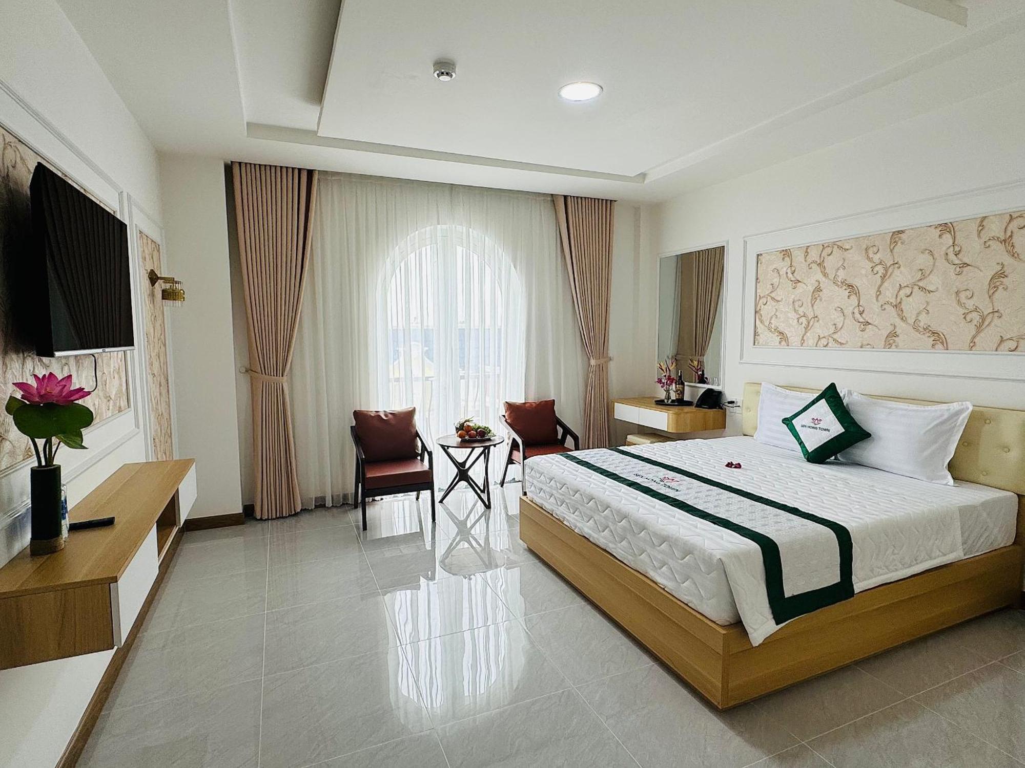Hotel Khu Nghi Duong Sen Hong Town à Ben Tre Extérieur photo